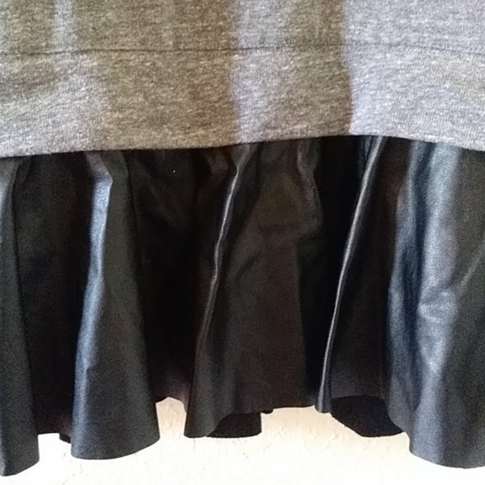 Splendid Mix Media Gray Black Dress - Picture 4 of 6